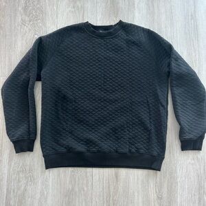 Saks Fifth Avenue quilted black sweatshirt. Large Athleisure Comfort Casual
